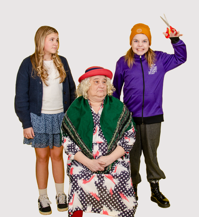 Omatoimiretki, Viialan teatteri, Korona-kampaaja. Ilmoittautuminen päättynyt. Ennakkoilmoittautunut, muistathan varata näytöspäivän teatterista ennen näytökseen menoa.
